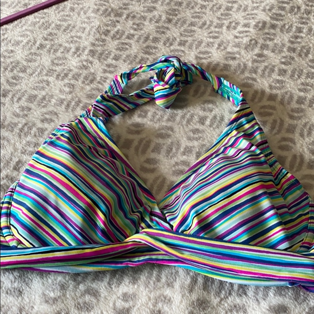 Athleta Bikini Top Size 32D/DD